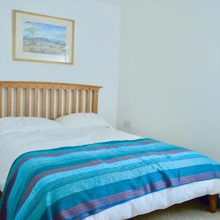 Apartment 3 Bedroom House With Garden In Montpelier *