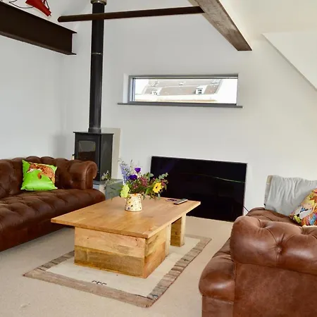 3 Bedroom House With Garden In Montpelier Apartment Bristol