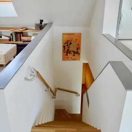 3 Bedroom House With Garden In Montpelier Apartment