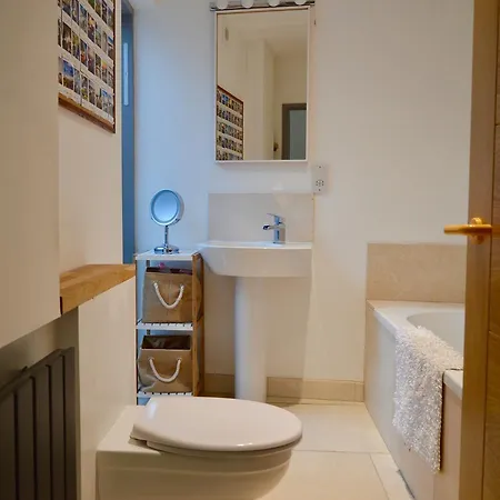アパート 3 Bedroom House With Garden In Montpelier ブリストル
